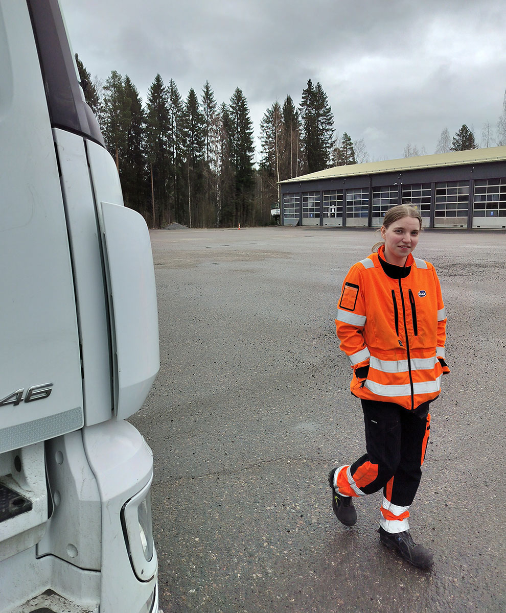 Lahdenkylän henkilöstövuokraus_työntekijä